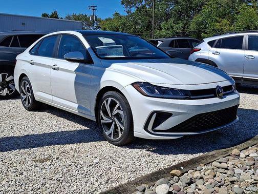 2025 Volkswagen Jetta 1.5T SEL