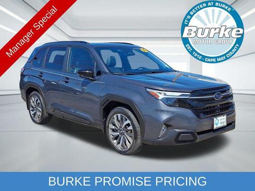 Magnetite Gray Metallic 2025 Subaru Forester Touring