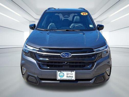 Magnetite Gray Metallic 2025 Subaru Forester Touring