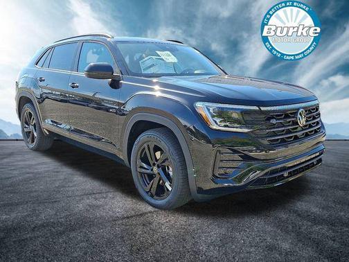deep black pearl 2026 Volkswagen Atlas Cross Sport 2.0T SEL