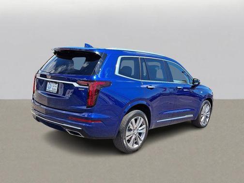 2023 Cadillac XT6 Premium Luxury AWD