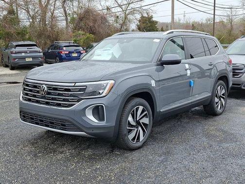 2025 Volkswagen Atlas 2.0T SEL