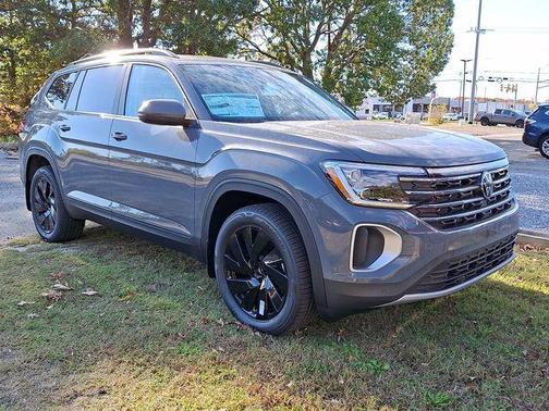 2026 Volkswagen Atlas 2.0T SE w/Technology 4MOTION