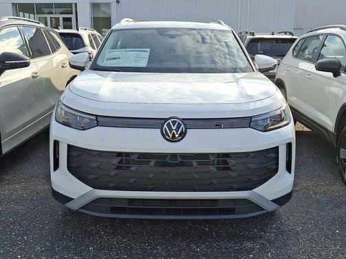 2025 Volkswagen Tiguan 2.0T SE 4MOTION