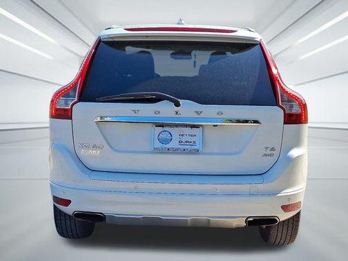 2015 Volvo XC60 T6 Platinum