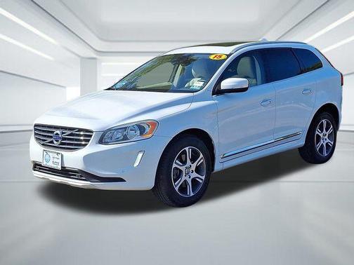 2015 Volvo XC60 T6 Platinum