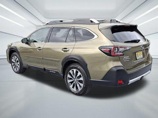2023 Subaru Outback Touring XT