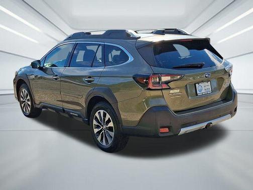2023 Subaru Outback Touring XT