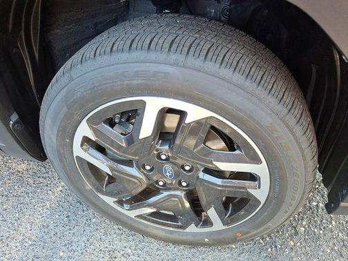 Magnetite Gray Metallic 2026 Subaru Forester Hybrid Limited
