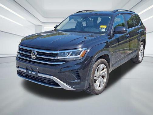 Deep Black Pearl 2023 Volkswagen Atlas 3.6L SE w/Technology