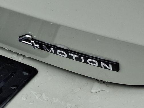 2026 Volkswagen Tiguan 2.0T SE R-Line Black 4MOTION