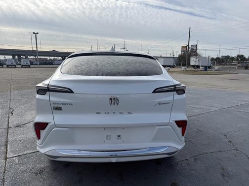 2024 Buick Envista Avenir