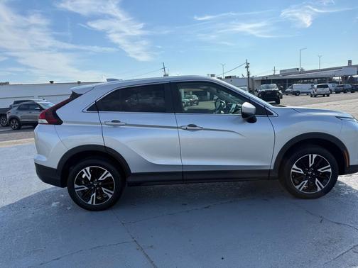 2024 Mitsubishi Eclipse Cross SE