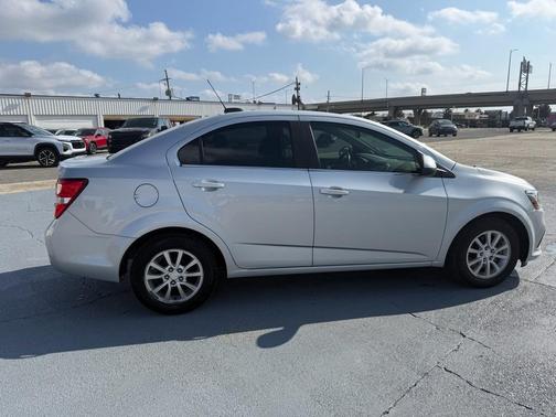 2020 Chevrolet Sonic LT