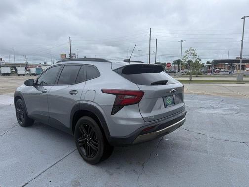 Sterling Gray Metallic 2025 Chevrolet Trax ACTIV
