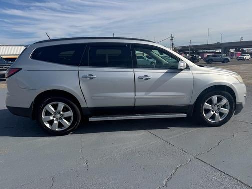 2017 Chevrolet Traverse 1LT