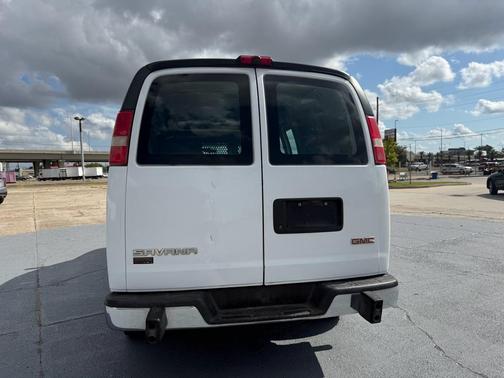 2017 GMC Savana 2500 Work Van