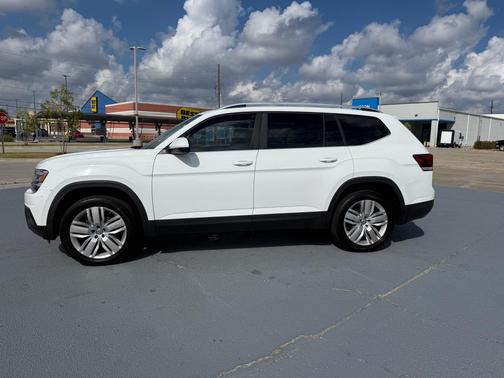 2019 Volkswagen Atlas 3.6L SE w/Technology