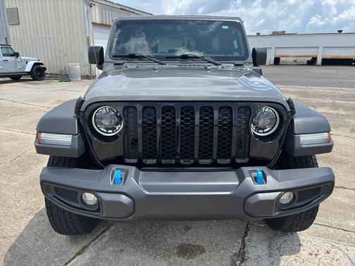 2023 Jeep Wrangler 4xe Base