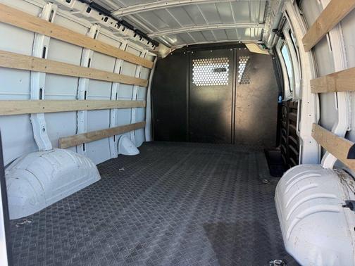 2024 Chevrolet Express 2500 Work Van