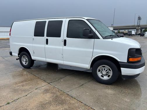 2017 Chevrolet Express 2500 Work Van