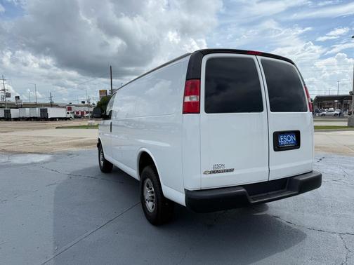 2017 Chevrolet Express 2500 Work Van
