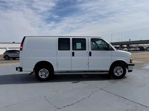 2024 Chevrolet Express 2500 Work Van
