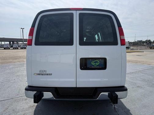 2024 Chevrolet Express 2500 Work Van