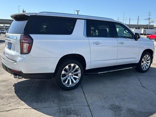 2021 Chevrolet Suburban Premier