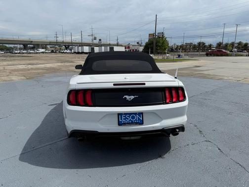 2021 Ford Mustang EcoBoost Premium