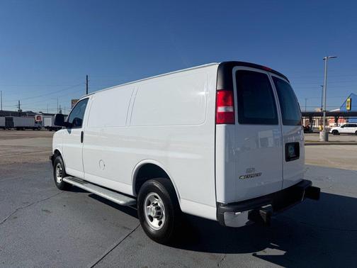 2024 Chevrolet Express 2500 Work Van