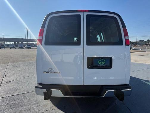 2024 Chevrolet Express 2500 Work Van