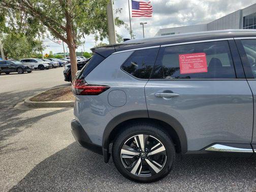 2021 Nissan Rogue Platinum