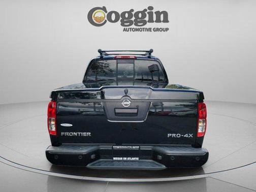 Magnetic Black Pearl 2020 Nissan Frontier PRO-4X