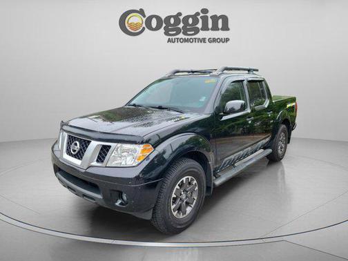 Magnetic Black Pearl 2020 Nissan Frontier PRO-4X