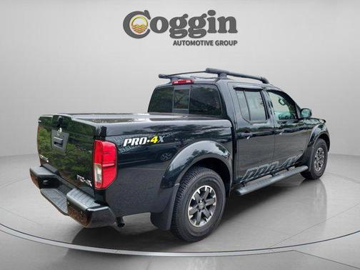 Magnetic Black Pearl 2020 Nissan Frontier PRO-4X