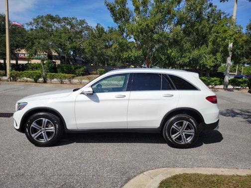 2018 Mercedes-Benz GLC 300 Base