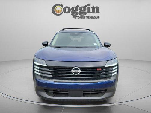Deep Blue Pearl 2026 Nissan Kicks SR