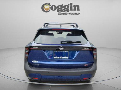 Deep Blue Pearl 2026 Nissan Kicks SR