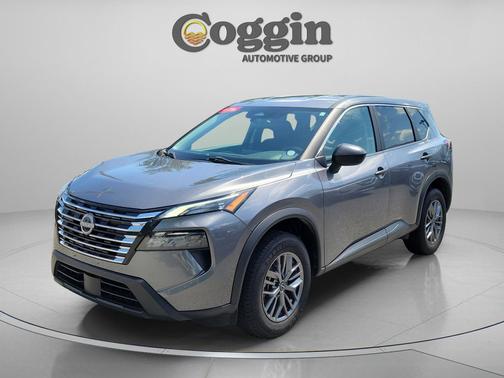 Gun Metallic 2024 Nissan Rogue S