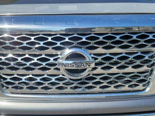 2018 Nissan Titan SL