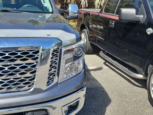 2018 Nissan Titan SL