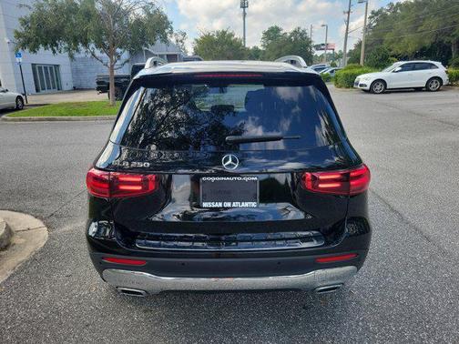2024 Mercedes-Benz GLB 250 Base