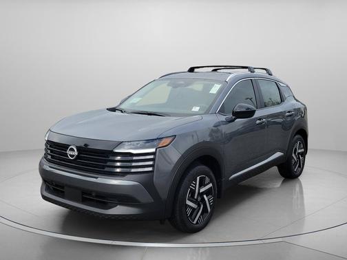Gun Metallic 2026 Nissan Kicks SV