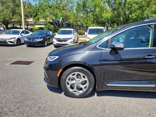 2023 Chrysler Pacifica Limited