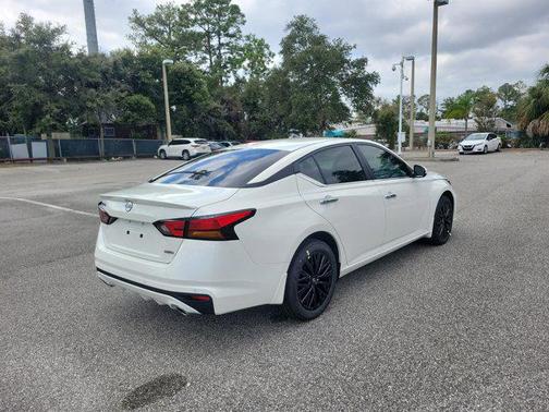 2025 Nissan Altima SV AWD