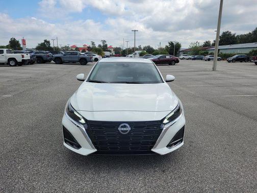 2025 Nissan Altima SV AWD