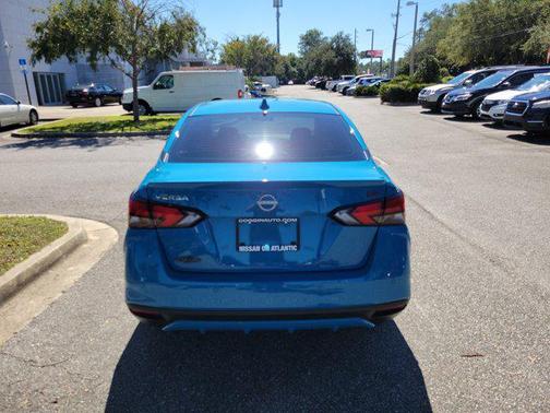 2025 Nissan Versa 1.6 S