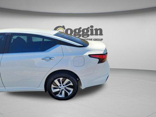 2025 Nissan Altima S FWD