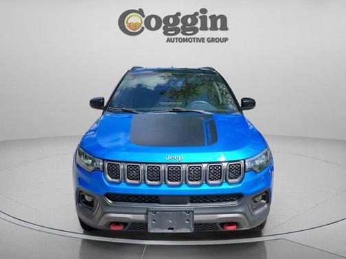 Laser Blue Pearlcoat 2023 Jeep Compass Trailhawk